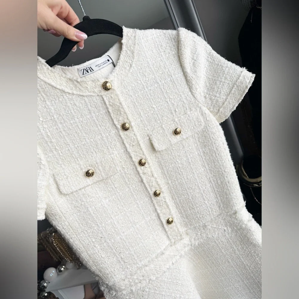 *BRAND NEW* Zara Cream/White Tweed Dress with Gold Buttons XS - Picture 6 of 14